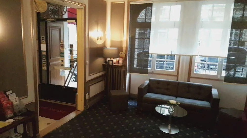 Hotel Phenix 2*
