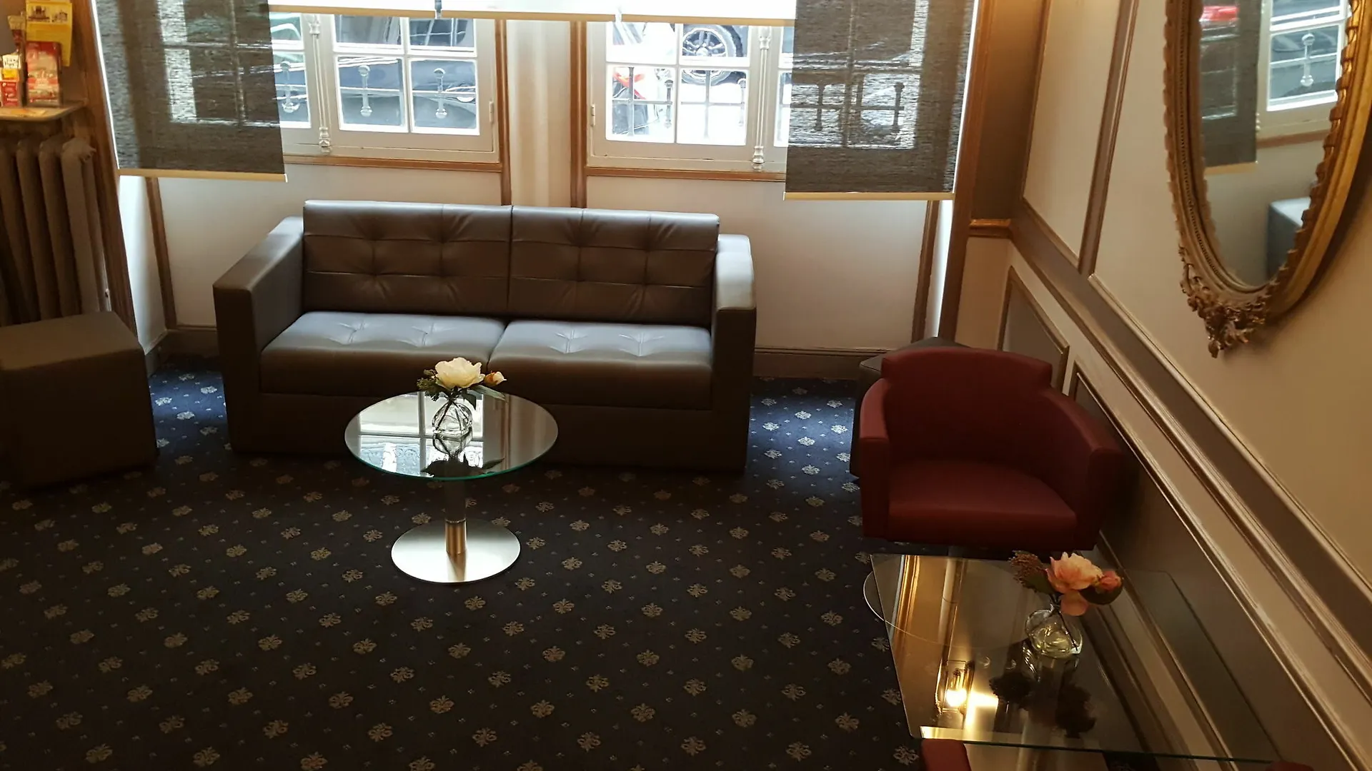 Hotel Phenix 2*